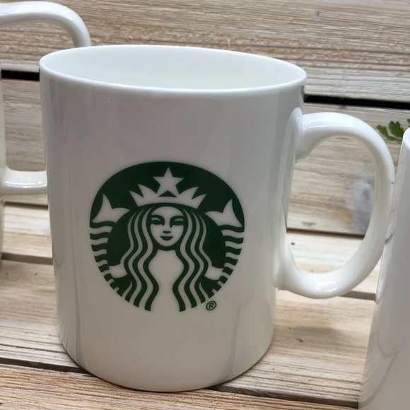 Set of 3 white Starbucks mugs - Picture 4 of 11